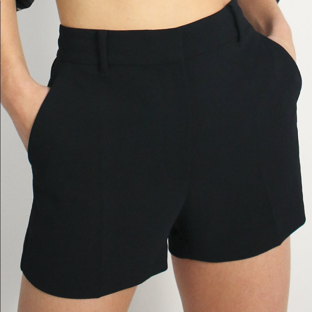 Aritzia Wilfred Anthem Shorts